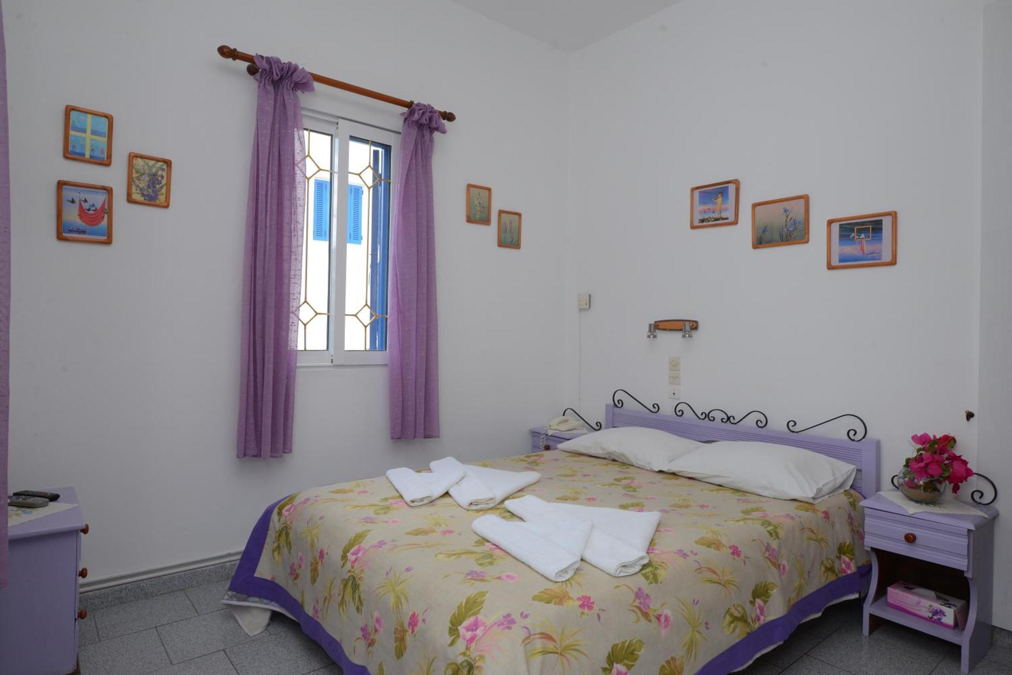 Dora'S Studios & Apartments Mégas Yialós-Nítes Eksteriør billede