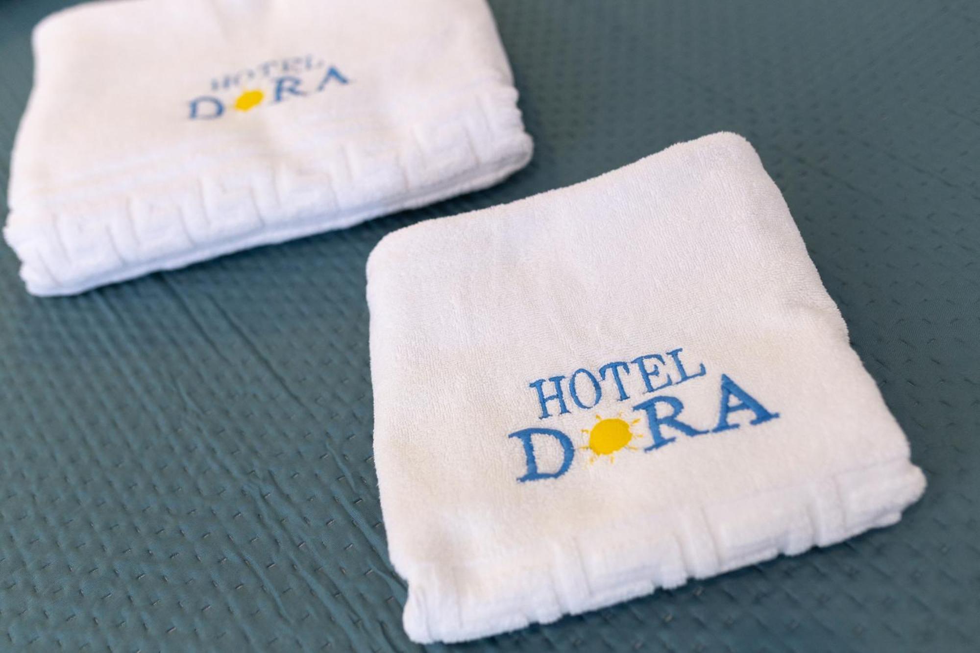 Dora'S Studios & Apartments Mégas Yialós-Nítes Eksteriør billede